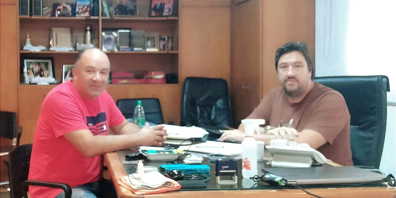 LUIS VALLEJOS: “LAS CHARLAS CON MAURI SIEMPRE SON INTERESANTES…”