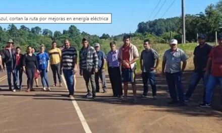 EN POZO AZUL CORTARON LA RUTA POR MEJORAS EN ENERGÍA ELÉCTRICA