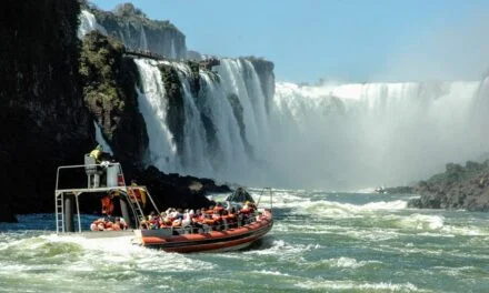 DESMIENTEN CASO DE DISCRIMINACIÓN A UNA NIÑA EN UNA EXCURSIÓN POR CATARATAS