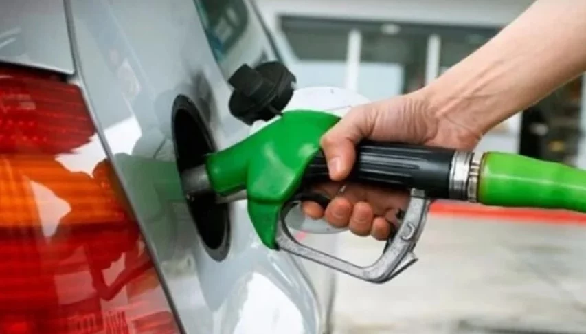EN LAS PRÓXIMAS HORA AUMENTO DEL COMBUSTIBLE DEL 4% EN TODO EL PAÍS
