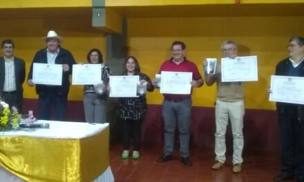 AUTORIDADES DE SALTO ENCANTADO ELECTAS EL 7 DE MAYO RECIBIERON SUS CERTIFICADOS