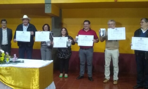AUTORIDADES DE SALTO ENCANTADO ELECTAS EL 7 DE MAYO RECIBIERON SUS CERTIFICADOS