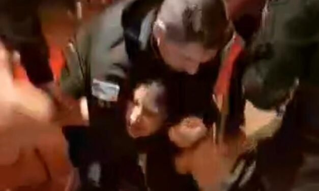 4 POLICIAS HERIDOS AL INTENTAR EVITAR DISTURBIOS