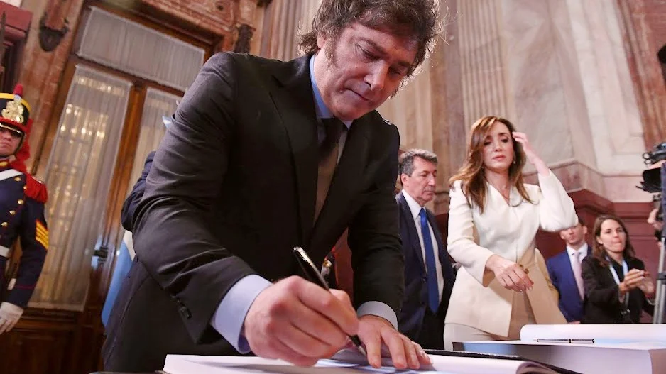 OPINIÓN: PORQUE EL DNU DE MILEI ES HISTÓRICO Y VA A SER BENEFICIOSO PARA TODA LA ARGENTINA