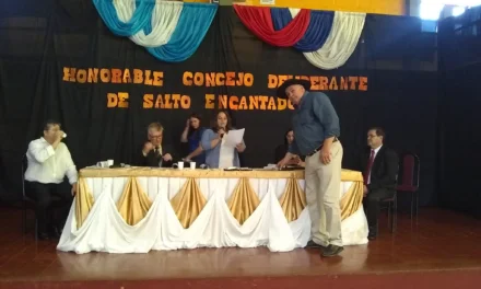 SALTO ENCANTADO CON AUTONOMÍA PLENA
