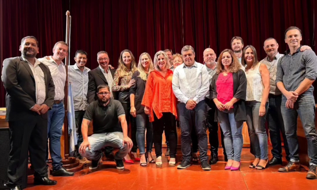 “HABLAR DE HERENCIA ES PONER EXCUSAS. HAY QUE MIRAR PARA ADELANTE, LA GENTE NOS ELIGIÓ PARA GOBERNAR”