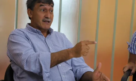 VETERANOS DE MALVINAS EXIGEN RETIRAR DIPLOMAS A “SOLDADOS BAJO BANDERA”