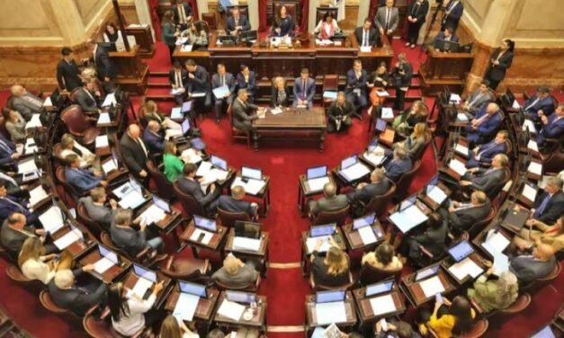 SENADORES RENOVADORES VOTARON EL DIETAZO