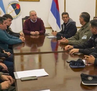 EL GOBIERNO ACUSÓ A POLICÍAS DE SEDICIOSOS