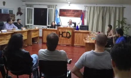 EL CONCEJO DELIBERANTE DE ARISTOBULO DEL VALLE BRINDÓ UN RECONOCIMIENTO A TRABAJADORES DE PRENSA 