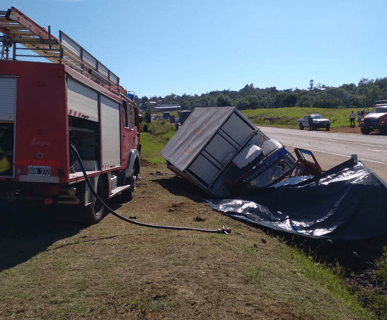 CONMOCIÓN EN ARISTÓBULO DEL VALLE Y SALTO ENCANTADO POR ACCIDENTE DE TRÁNSITO FATAL