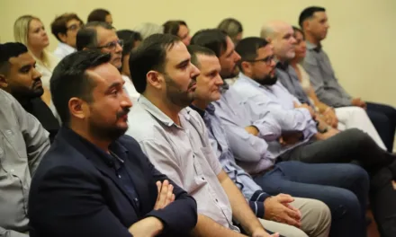 MATÍAS SEBELY PRESENTE EN EL INFORME DEL PRIMER AÑO DE GESTIÓN DE SU COLEGA INTENDENTE DE ARISTÓBULO DEL VALLE
