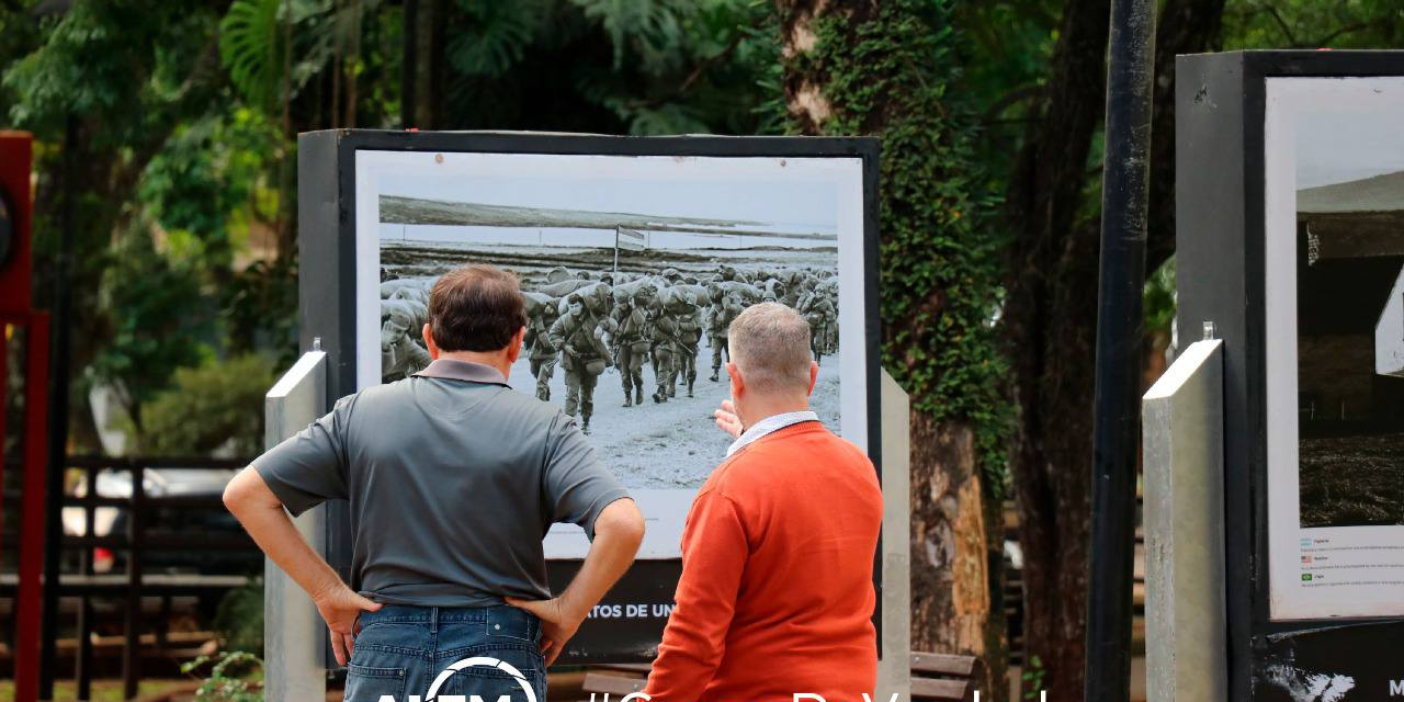 EXPOSICIÓN FOTOGRÁFICA A CIELO ABIERTO SOBRE GESTA DE MALVINAS EN ALEM