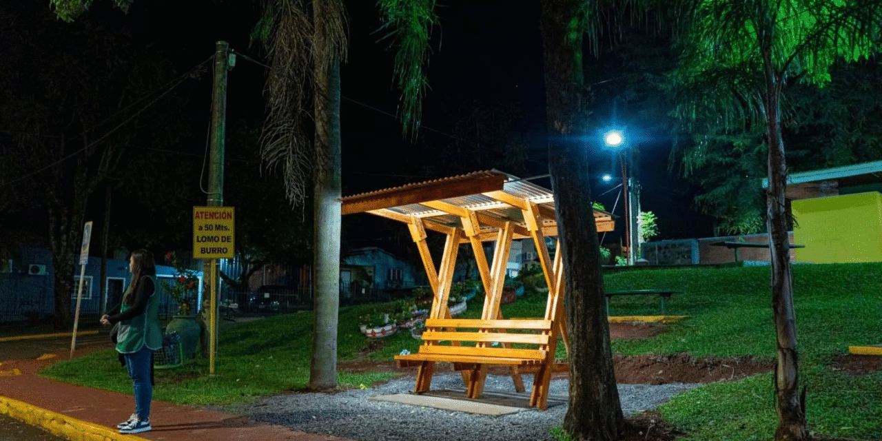 EN DOS DE MAYO HABILITAN NUEVAS PARADAS CON ILUMINACIÓN PARA USUARIOS DEL TRASPORTE URBANO