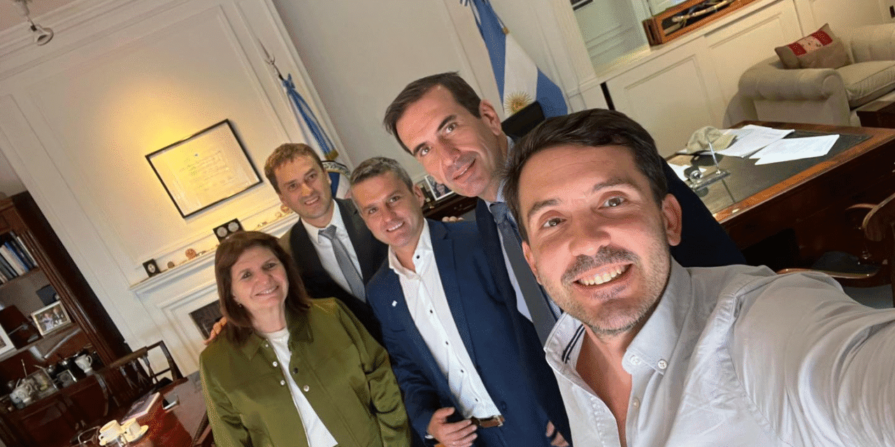 “FICHA LIMPIA ES SENTIDO COMÚN. ES QUE LOS DELINCUENTES NO PUEDAN SER CANDIDATOS, TAN SIMPLE COMO ESO” 