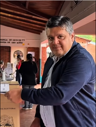 MAC DONALD EL NUEVO JEFE POLÍTICO DE ARISTÓBULO DEL VALLE