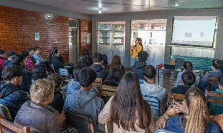 JORNADA SOBRE PREVENCIÓN DE ADICCIONES Y USO RESPONSABLE DE TECNOLOGÍA