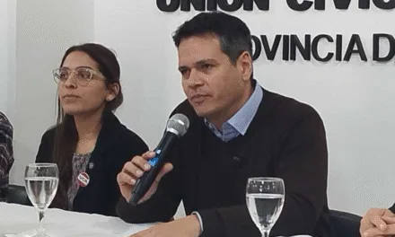 “CREO QUE HAY UN PACTO POLÍTICO ENTRE MILEI Y ROVIRA”