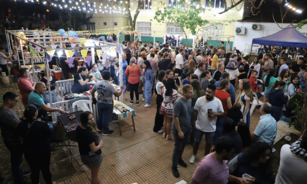 ARISTÓBULO DEL VALLE TE INVITA A VIVIR LA OKTOBERFEST 2025