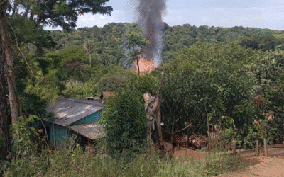 INCENDIÓ CONSUMIÓ UNA VIVIENDA EN BARRIO MUNICIPAL DE ARISTÓBULO DEL VALLE 