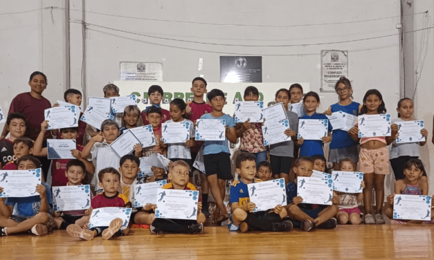 LA ESCUELA DE FUTBOL MUNICIPAL CERRÓ EL AÑO PROMOVIENDO DEPORTE Y VALORES EN ARISTÓBULO DEL VALLE