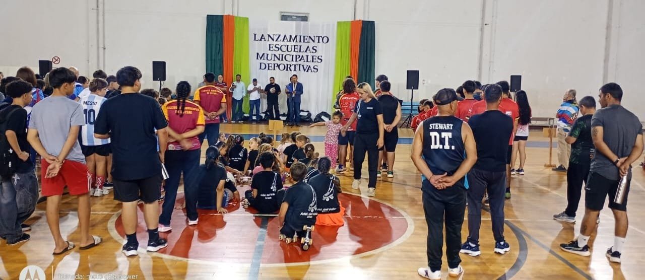 DEPORTE Y VALORES: SE LANZARON OFICIALMENTE LAS ESCUELAS DEPORTIVAS MUNICIPALES