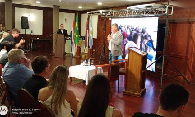 “ES MOMENTO DE CAMBIAR LA MATRIZ PRODUCTIVA EN LA PROVINCIA”