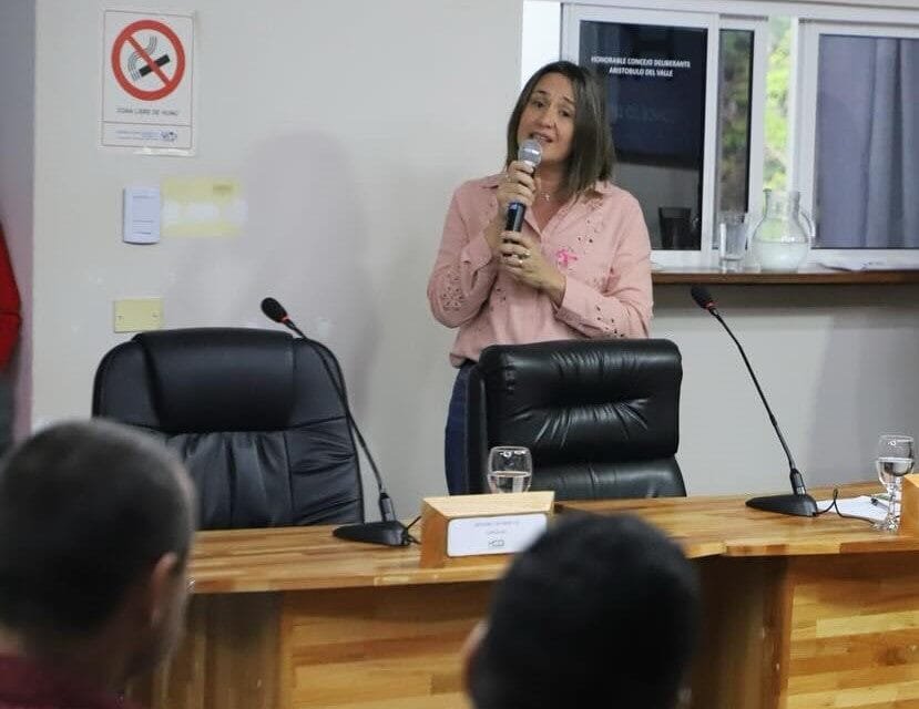 EN EL INICIO DEL CICLO LECTIVO, DESTACAN LA AMPLIA OFERTA EDUCATIVA EN ARISTÓBULO DEL VALLE