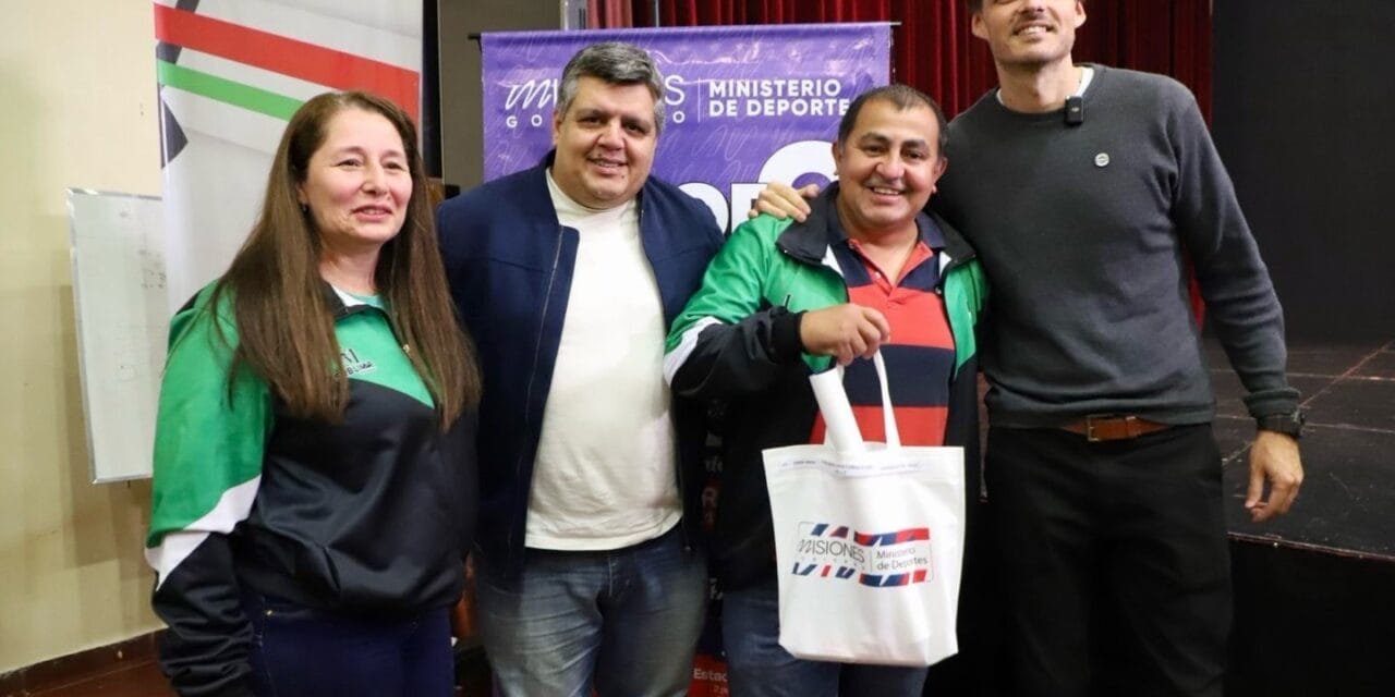ARISTÓBULO DEL VALLE FUE SEDE DE LA ENTREGA DEL DEPORBONO 𝟵