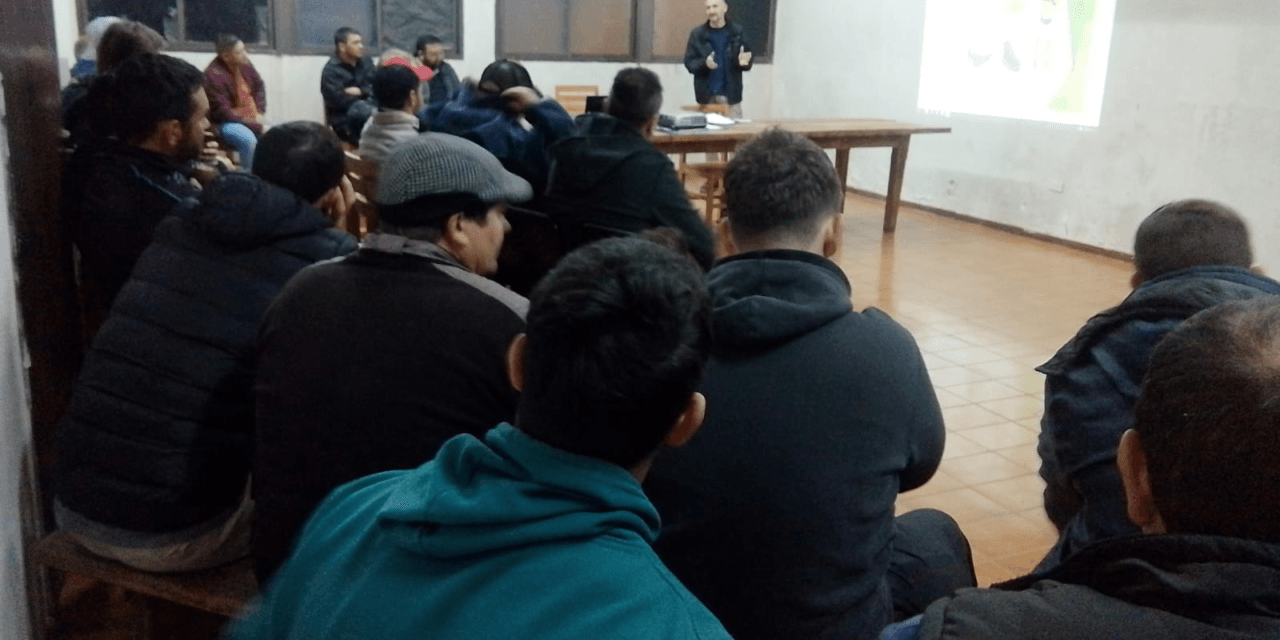 LA COOPERATIVA CAINGUÁS BRINDÓ CAPACITACIÓN EN SEGURIDAD E HIGIENE LABORAL AL PERSONAL